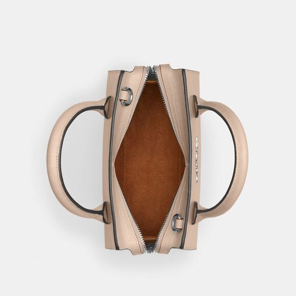 NWT Coach Outlet Andrea Carryall Bag - Picture 3 of 6